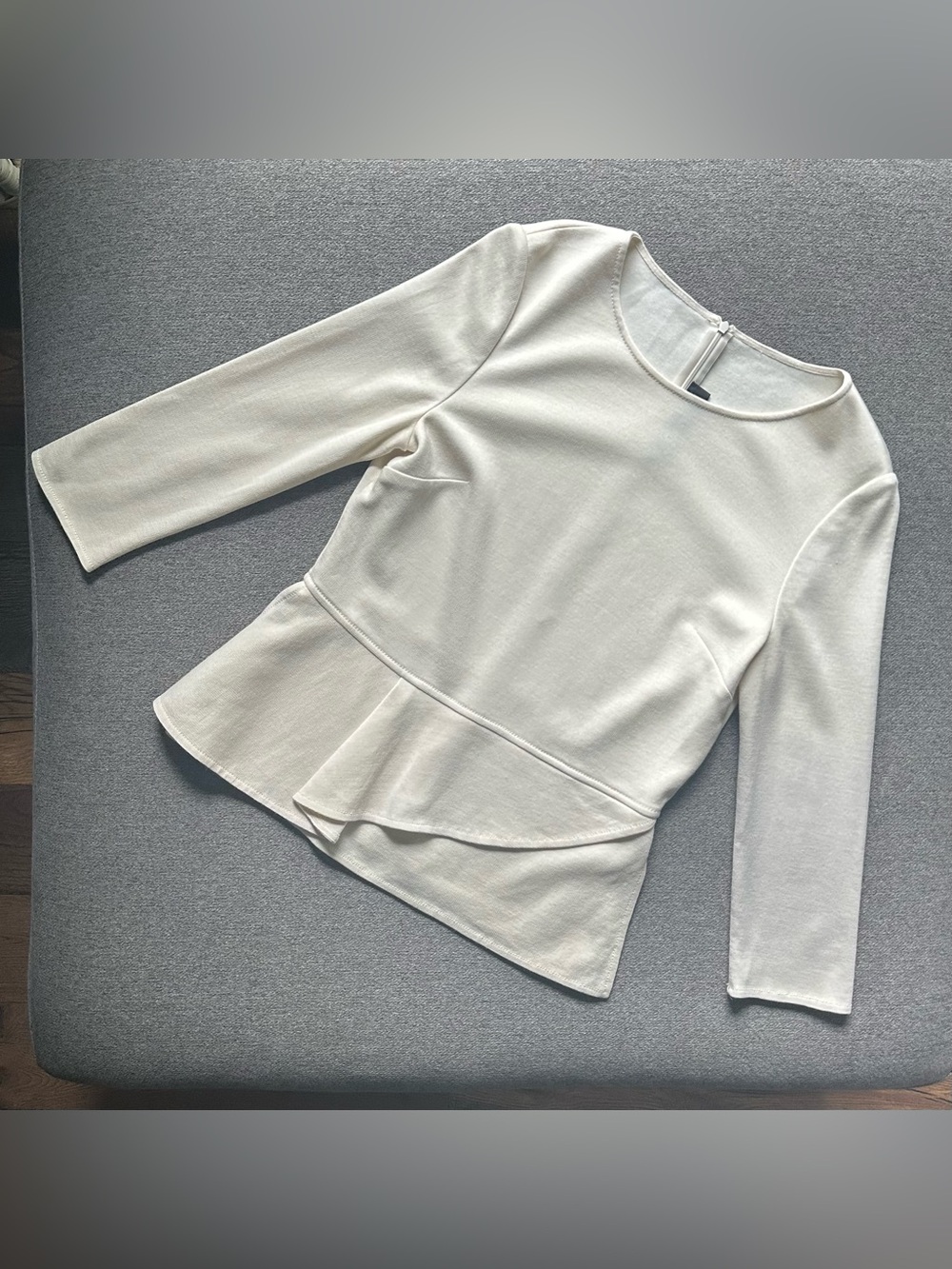 St. John Wool Asymmetrical Peplum Blouse Top Size 10
